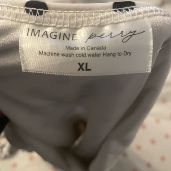 Imagine Perry family swimsuit set as seen on Jillian Harris - Picture 5 of 12